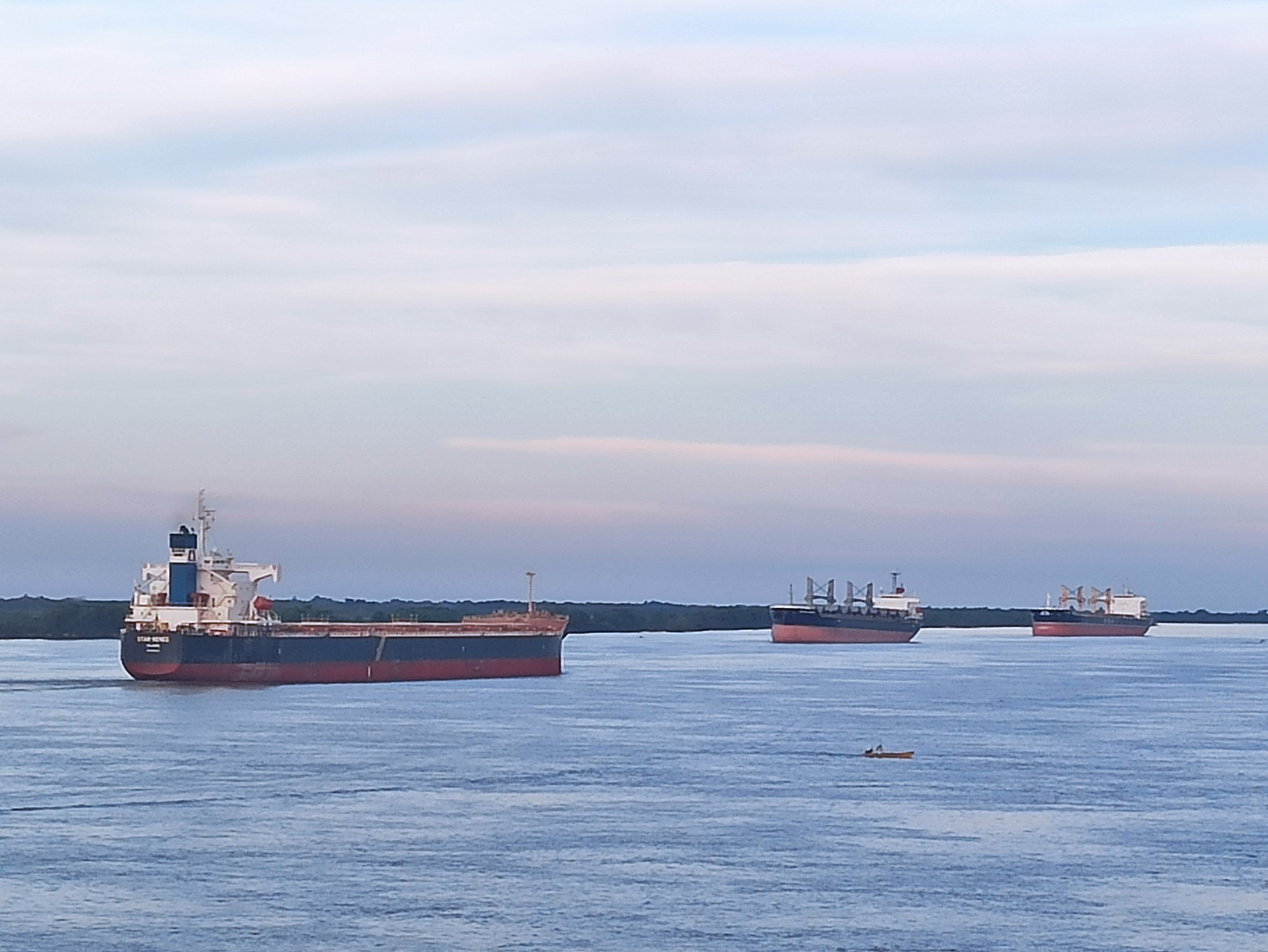Fletes marítimos se disparan por crisis del Golfo Pérsico